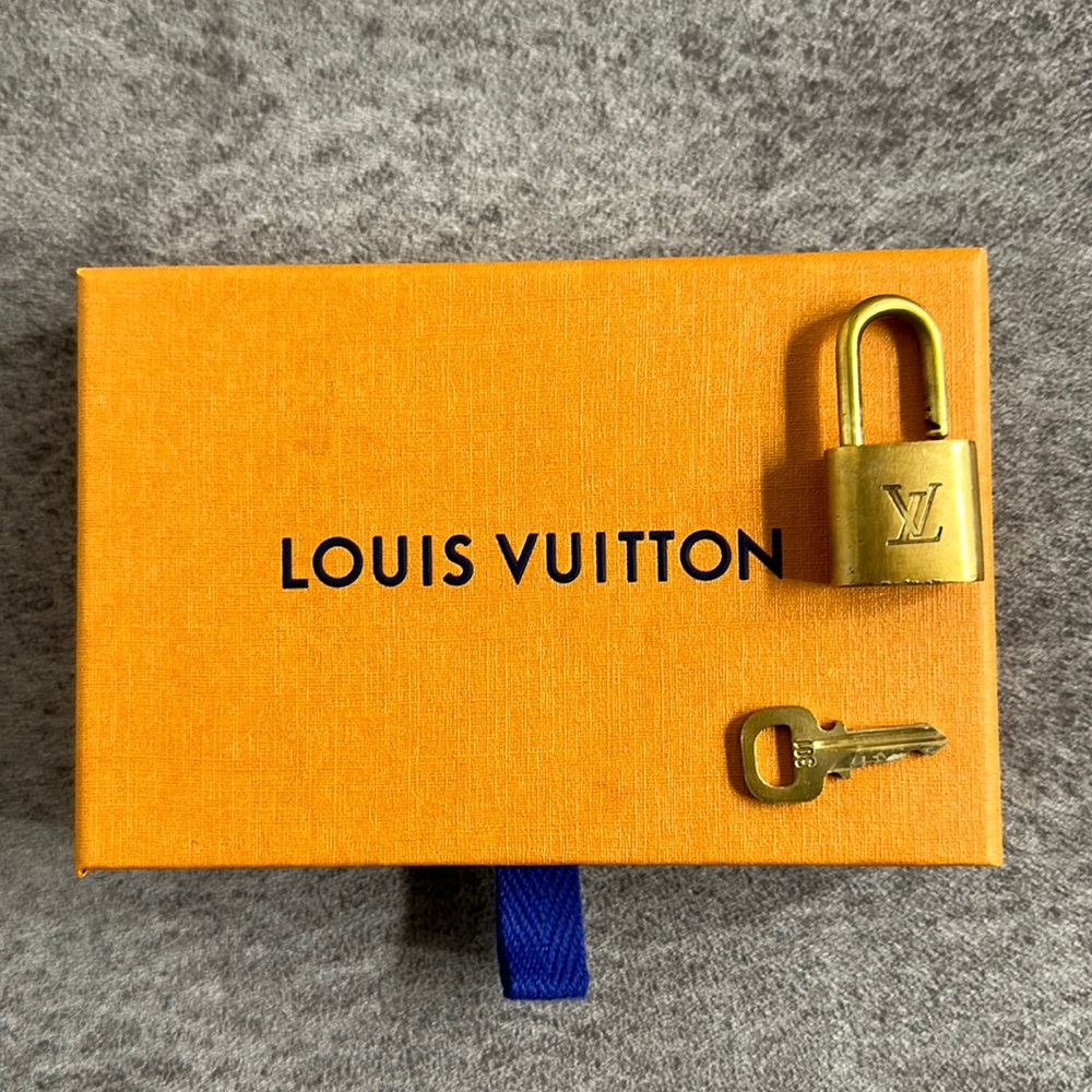 Lv lock &KEY #301 no box